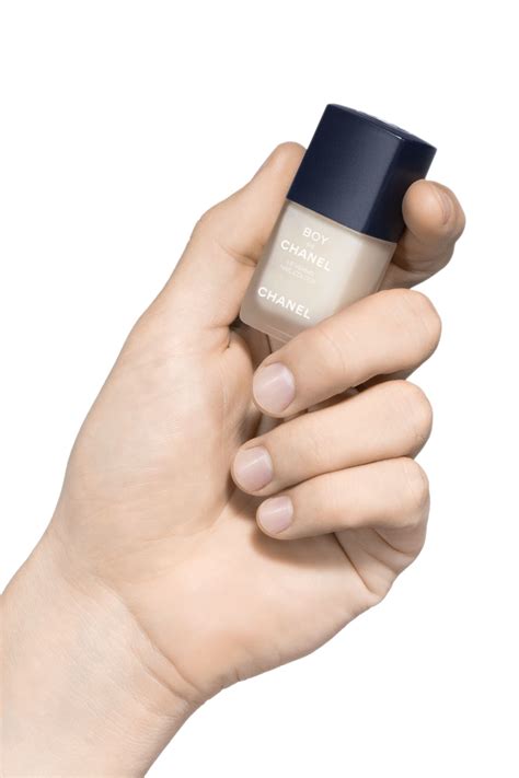 boy de chanel nail color